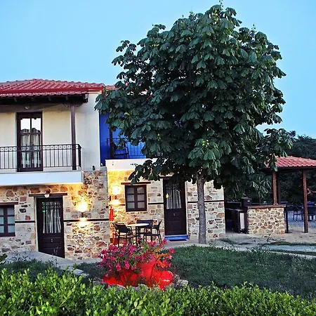 Prasino Horio 3*